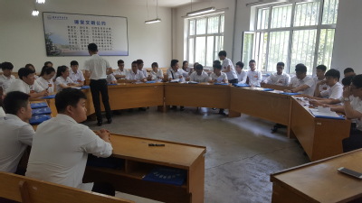 机电与汽车工程学院组织召开学生分会主席团选举大会