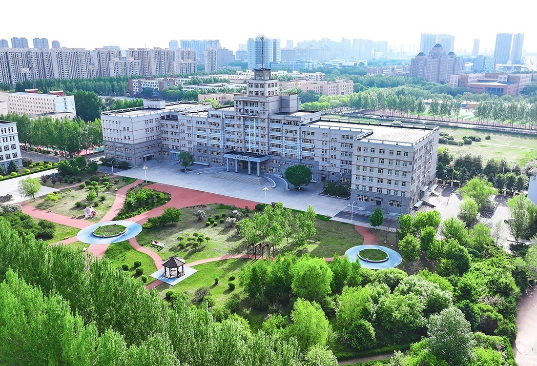 提前锁定世界500强！345名2027届华德学子签约吉利集团