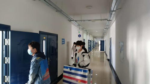 青春志愿红 校园闪光芒