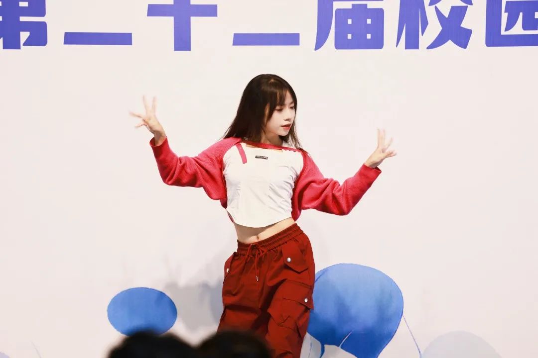 BDD8
